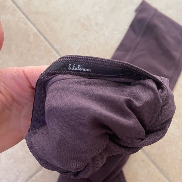 21” LULULEMON LEGGINS SIZE 4, in a great condition❗️FIRM PRICE❗️ - Picture 4 of 7